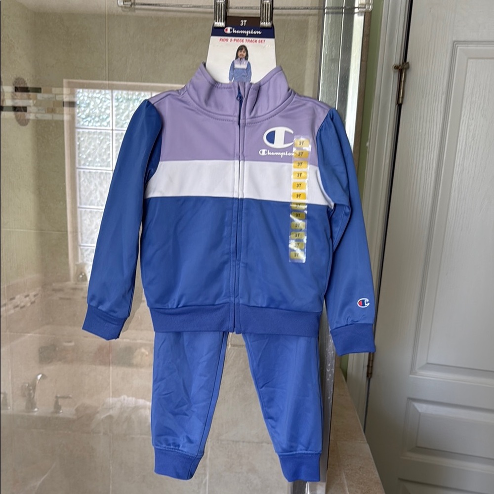 Champion - Girls Purple and White Tracksuit- Size 3T